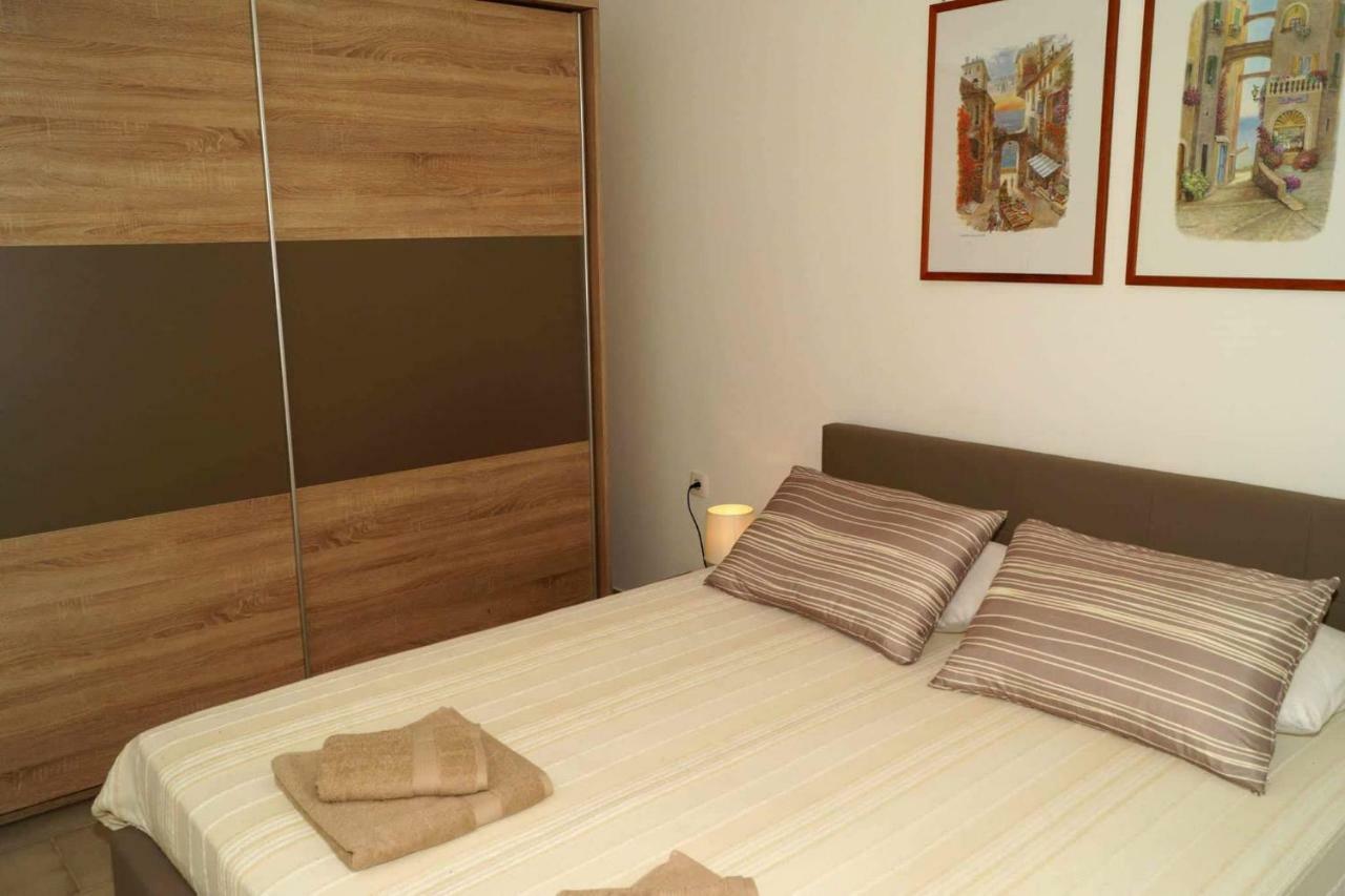 Apartman Eric Apartment Pula Luaran gambar